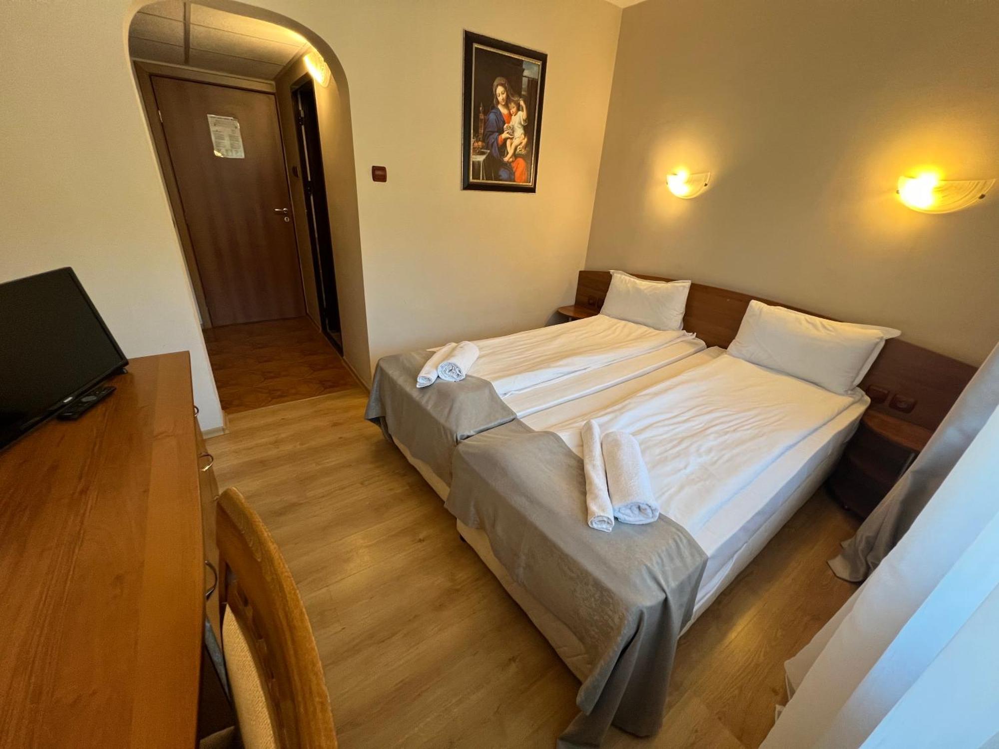 Moura Mountain & Villas Spa Hotel Borowez Exterior foto